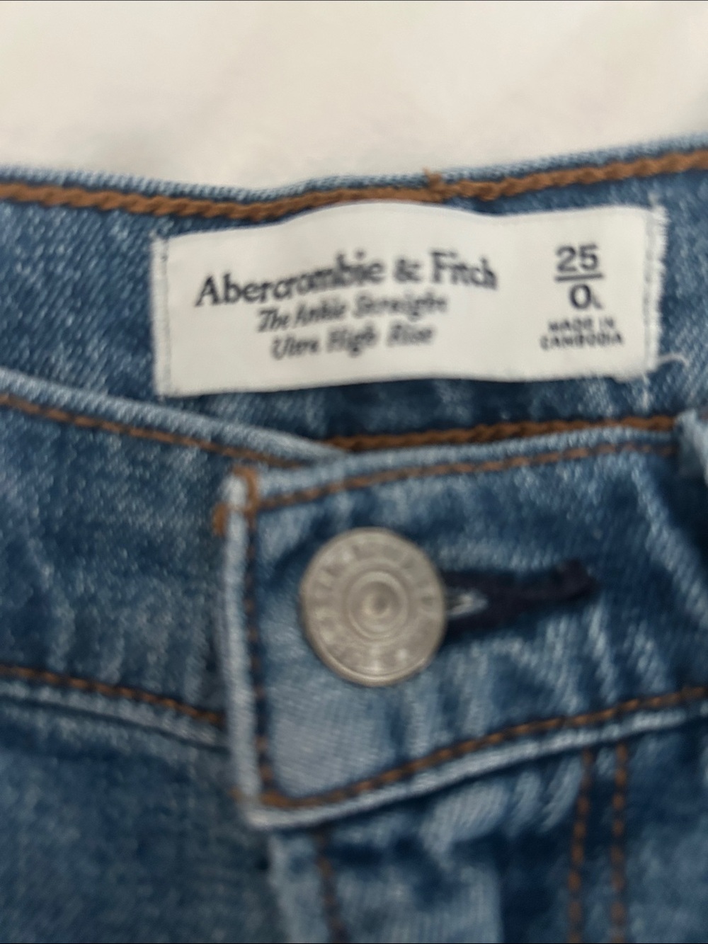 Abercrombie & Fitch jeans size 25
